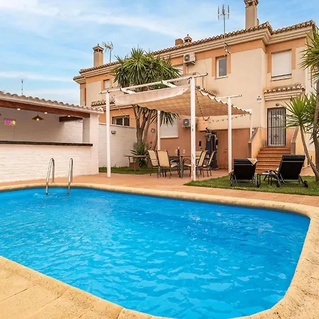 3 Bedroom In *